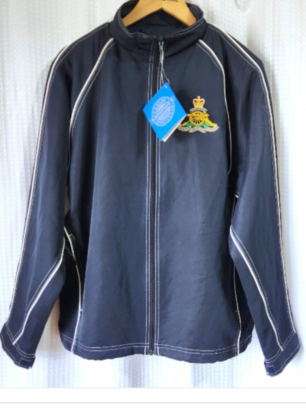 Royal Canadian Artillery RCHA Track Jacket Medium Mesh Lined Windbreaker Canada